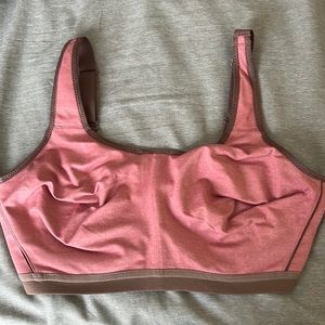 Wacoal Underwire Sports Bra - Size 34G